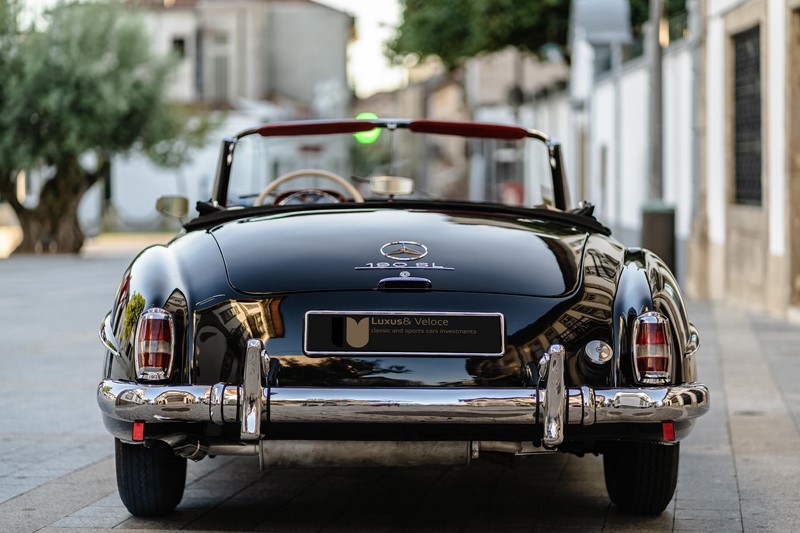 1963 Mercedes 190SL